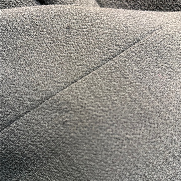 Vintage EUC Emporio Armani Beautifully Embellished Gray/Blue Suit Jacket/Skirt 🤩 - Picture 16 of 16